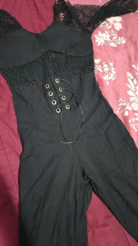 Macacão Feminino Preto Manga Longa com Recortes e Renda/Tela - M