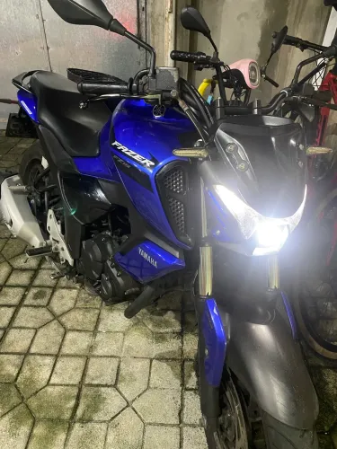 YAMAHA FAZER FZ15 2024 - IMPECÁVEL 