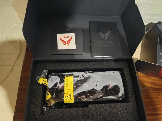 RX 5700 XT 8Gb Red Devil 