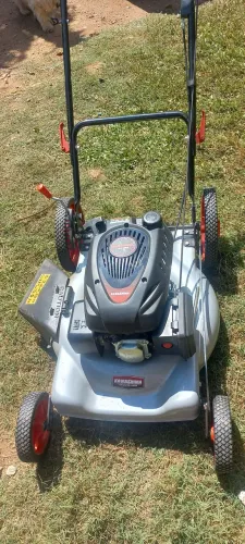 Carrinho de cortar Grama