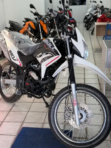 BULL BMT 180 2026 0KM