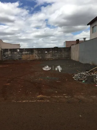 Terreno à venda, 250 m² por R$ 350.000,00 - Parque Leblon - Londrina/PR