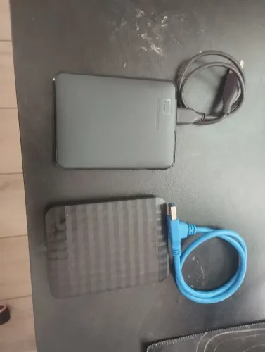Hd externo 1 tera 250 cada