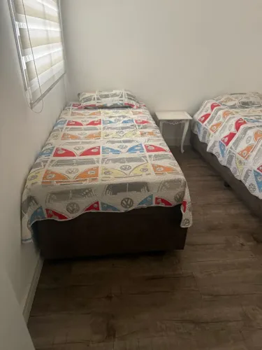 Cama