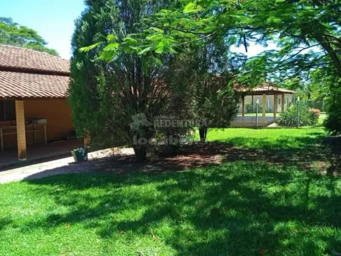 GUAPIAÇU - Estância São Paulo - Casa, caixa de água, varanda, quintal amplo - 2002,22 m²