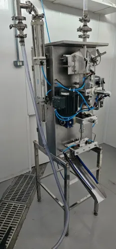 Envasadora de Sachês Liquidos