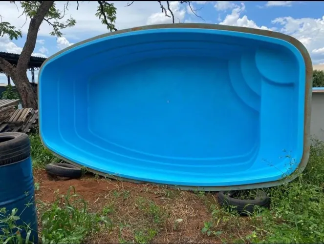 Piscina de fibra de 4M