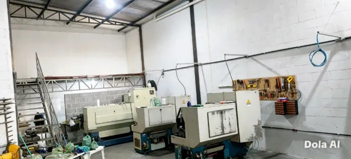 OPERADOR DE MÁQUINA TORNO CNC