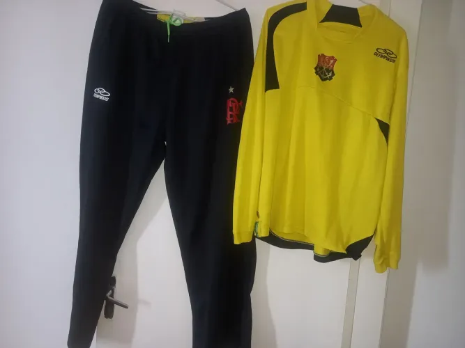 Conjunto treino do Flamengo tamanho Gg usada