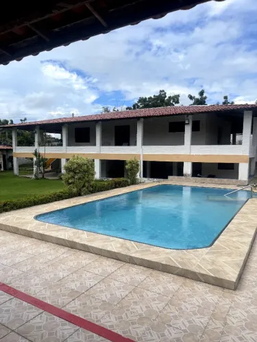Oportunidade! Casa Completa com Piscina e Terreno de 1.050m² - Porteira Fechada