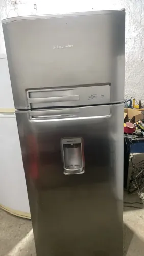 Geladeira Electrolux