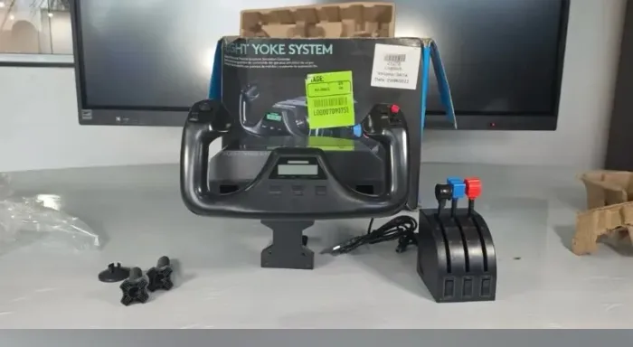 Simulador de voo Logitech G Flight Yoke System