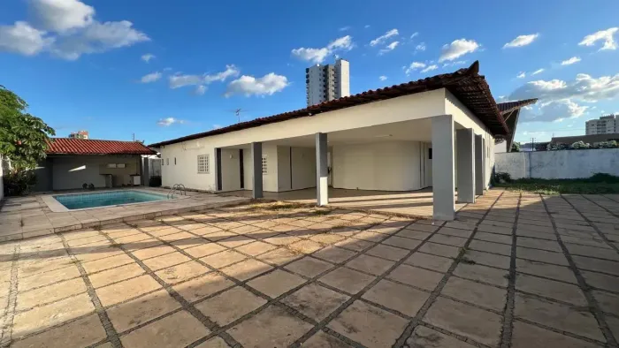 Imóvel para aluguel tem 320 metros quadrados com 4 quartos em Fátima - Teresina - PI