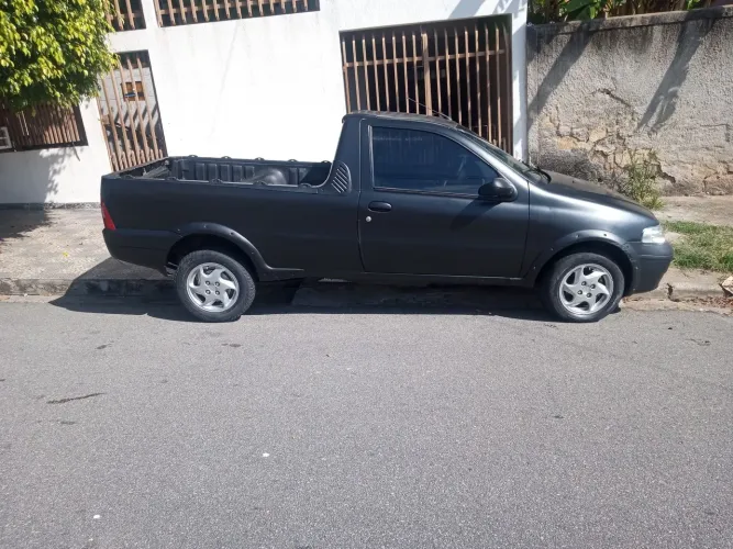 Fiat Strada Working 1.5 MPI 8V CE (álcool) 2002