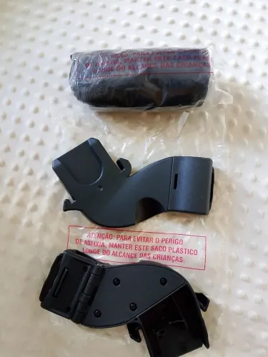 ADPATADOR PRETO PARA CARRINHO DE BEBE EVA MAXI COSI Mais Mosquiteiro