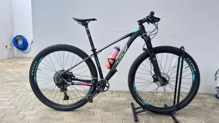 Bicicleta Oggi 7.4