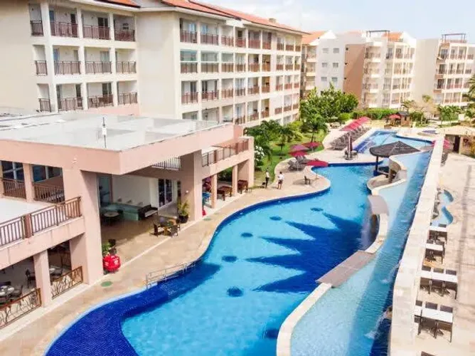 Apartamento no condomínio Wellness Beach Park REF: 2810