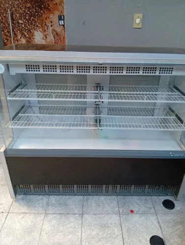 Vitrine neutra