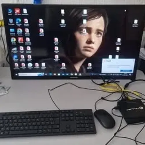 Vendo Monitor Profissional 32° Samsung Barato