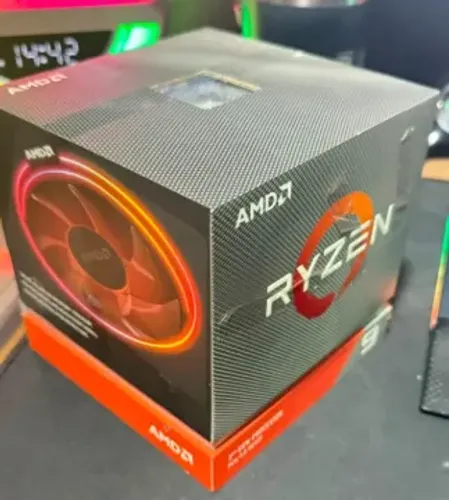 Ryzen 9 3900X - 12 Cores 24 Threads