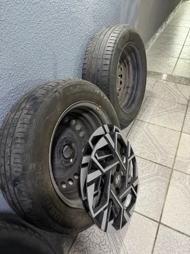Pneus rodas 15
