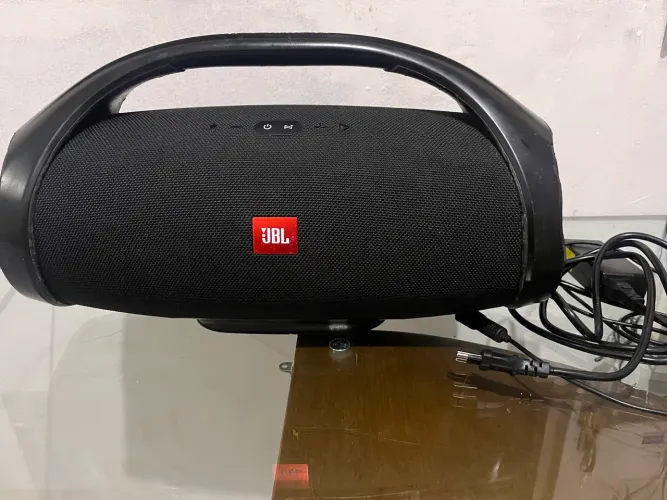 Bombox 01