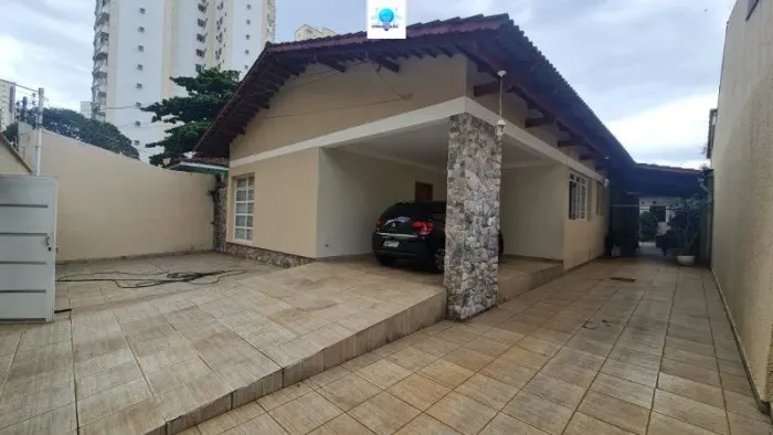 Casa 5 Quartos à Venda no Setor Nova Suiça - Goiânia/GO