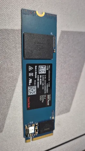 SSD Nvme 1tb SanDisk plus