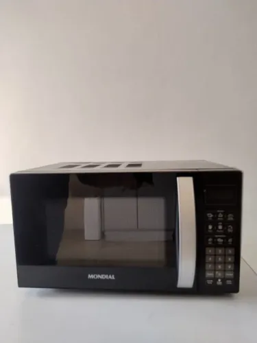 ? Micro-ondas Mondial 21L - NOVO, Nunca Usado!  Estou vendendo este micro-ondas Mondial (