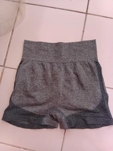 Roupas de academia