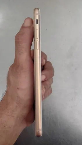 iPhone 8 Plus