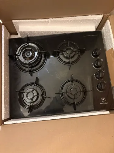 Cooktop electrolux com pouco uso