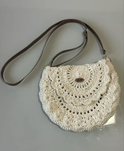 Bolsa boho chic de crochê nova