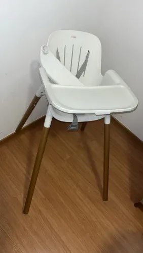 Cadeirinha para alimentação 