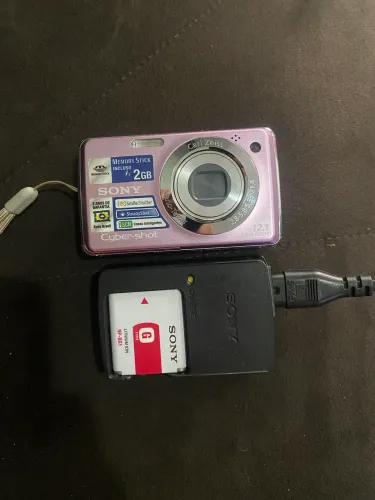 Sony Cyber-shot Rosa