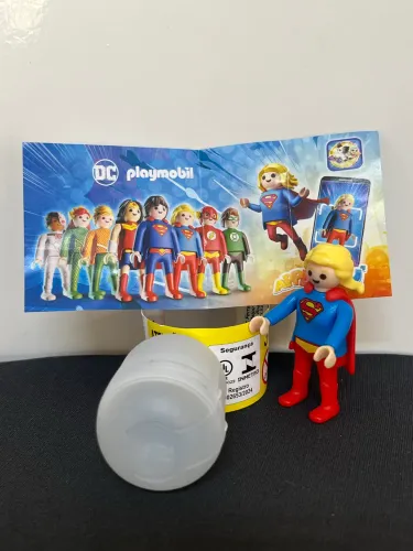 SuperGirl DC Kinder Ovo Playmobil