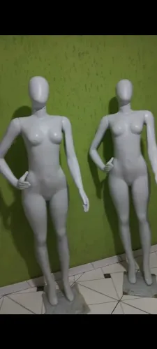 Maniquim para por roupas