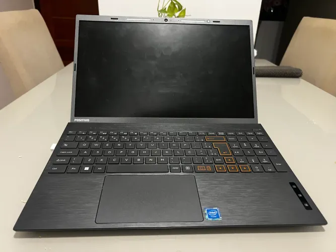 Notebook Positivo Vision C15