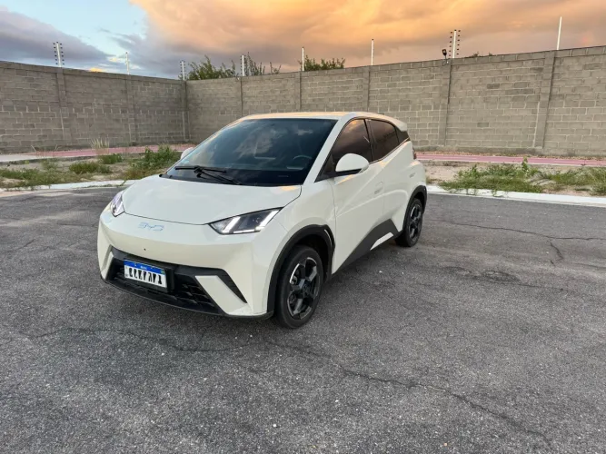 BYD Dolphin Mini (Elétrico) 2025