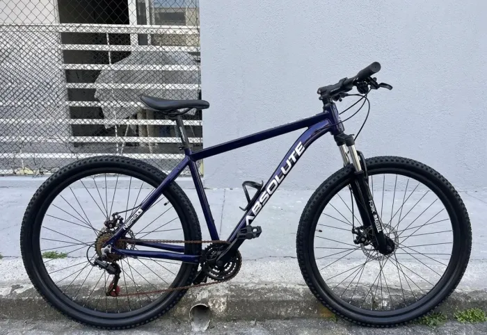 Bicicleta Absolute Aro 29 - Freio a Disco / 21 Marchas (Excelente Estado)