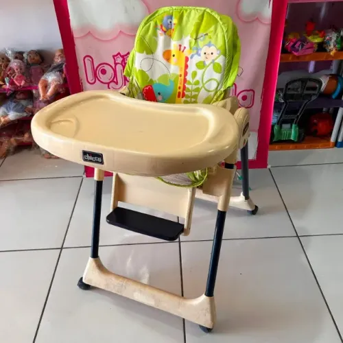 Cadeirão Chico regulagem de altura, Bandeja e reclinavel encosto, dobravel