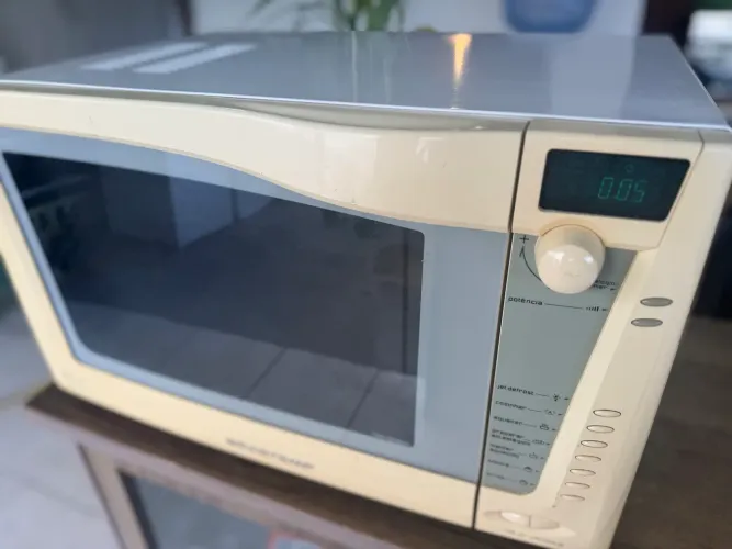 Microondas Brastemp 32 litros 