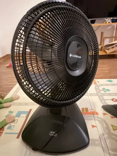 Ventilador de Mesa Cadence Turbo Refresh - 65 cm