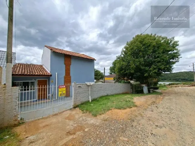 Casa a Venda em Campo Largo próximo ao Ferraria