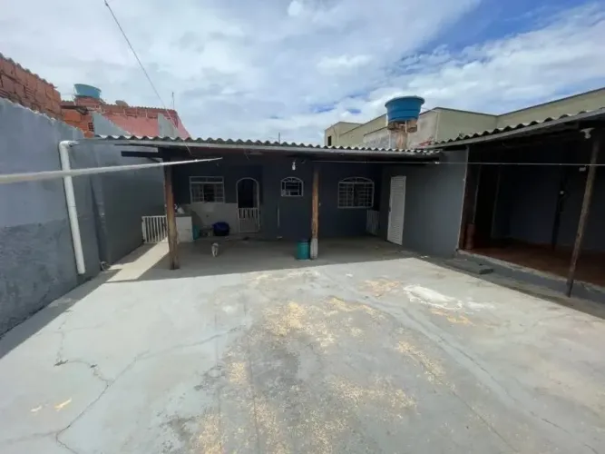 casa a venda na Vila Medeiros!