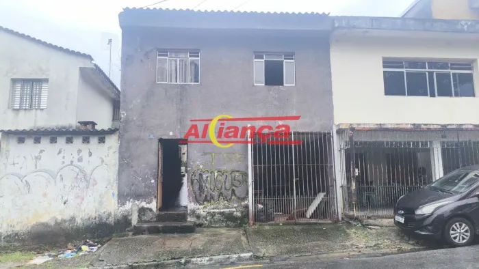 2 CASAS COM 4 QUARTOS, VAGA GARAGEM, QUINTAL, NO PARAVENTI (SENAI, POLICLÍNICA, FÁCIL) GUA
