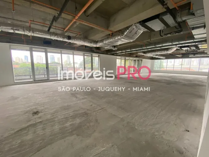 Conjunto comercial novo de altíssimo padrão na região da Berrini com 256m²