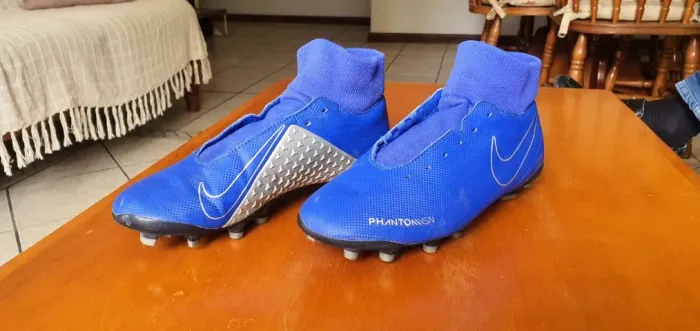 Chuteira Nike Phantom VSN - Campo - Azul/Cinza