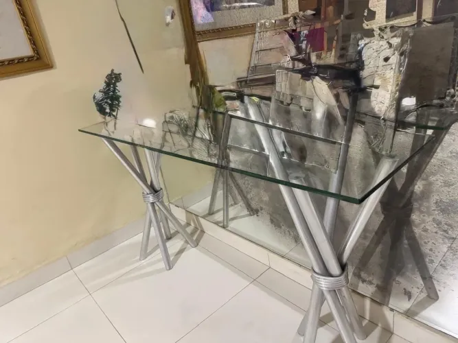 Aparador de vidro