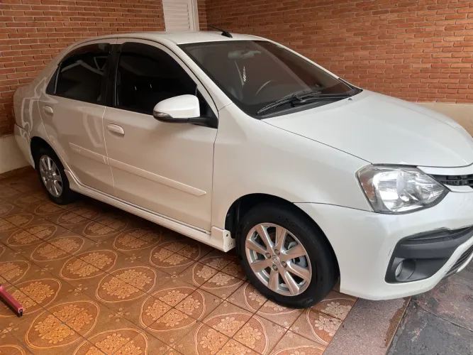 Toyota Etios XLS Sedan 1.5 Flex 16V 4P Aut. 2018